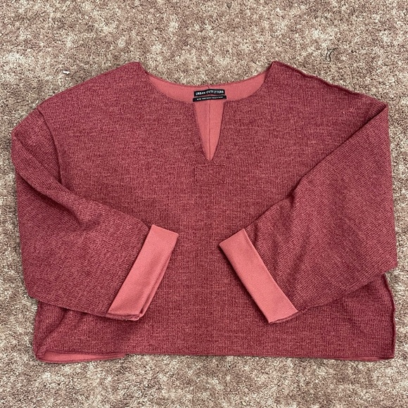 Urban Outfitters Jax Inside Out
Ribbed Notch Neck Top - Picture 11 of 11